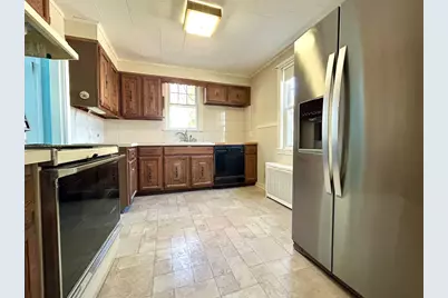 32 Wamsutta Avenue, Worcester, MA 01602 - Photo 8
