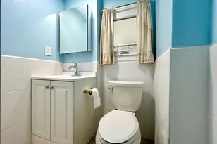 32 Wamsutta Ave, Worcester, MA 01602 - Photo 10