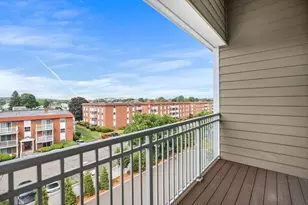320 Middlesex Ave, Medford, MA 02155 - Photo 8