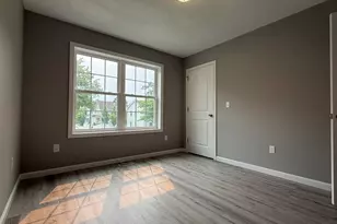 242 Eastern Ave, Springfield, MA 01109 - Photo 18