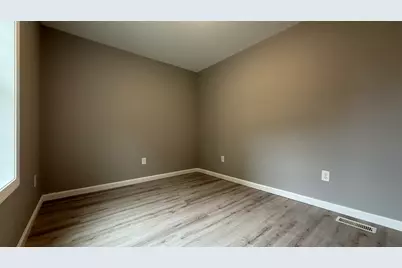 242 Eastern Ave #242, Springfield, MA 01109 - Photo 14