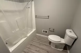 242 Eastern Ave, Springfield, MA 01109 - Photo 16
