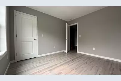 242 Eastern Ave #242, Springfield, MA 01109 - Photo 10
