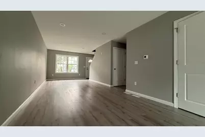 242 Eastern Ave #242, Springfield, MA 01109 - Photo 4