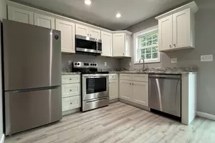 242 Eastern Ave, Springfield, MA 01109 - Photo 2