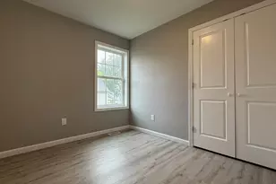 242 Eastern Ave, Springfield, MA 01109 - Photo 12