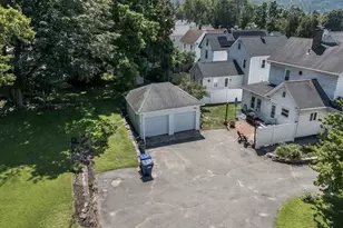 25 Prospect St, Ware, MA 01082 - Photo 24