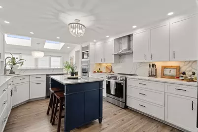 17 Clara Rd, Framingham, MA 01701 - Photo 8