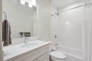 10B Berkley Rd, Hull, MA 02045 - Photo 12
