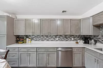 23 Cobblestone Ln #23, Worcester, MA 01606 - Photo 8