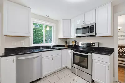 245 Winter St, Mansfield, MA 02048 - Photo 16
