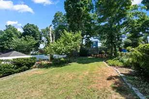 15 Bailey St, Boston, MA 02124 - Photo 16