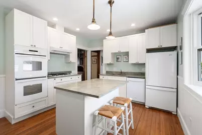 15 Bailey Street, Boston, MA 02124 - Photo 2