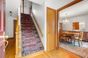 40 Cape Cod Ln, Milton, MA 02186 - Photo 2