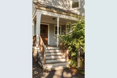 4 Hurlbut Street, Cambridge, MA 02138 - Photo 2
