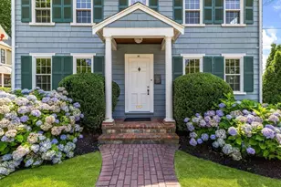 26 Garden St, Melrose, MA 02176 - Photo 24