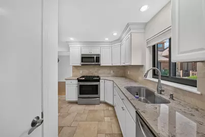 14 Danforth #14, Haverhill, MA 01832 - Photo 16