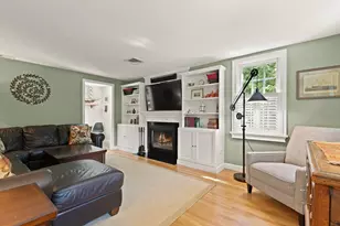 19 Scott Dr, Easton, MA 02356 - Photo 8
