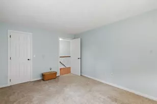 17 N Vine St, Milford, MA 01757 - Photo 28