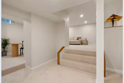 601 Walnut St, Newton, MA 02460 - Photo 18