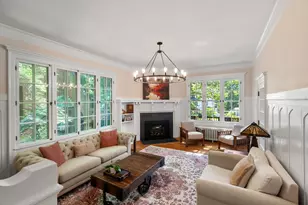 601 Walnut St, Newton, MA 02460 - Photo 2