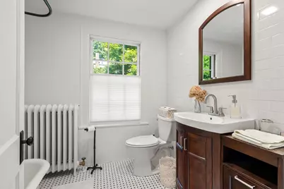 601 Walnut St, Newton, MA 02460 - Photo 10