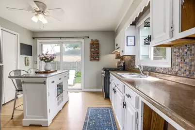 150 Armour St, New Bedford, MA 02740 - Photo 6