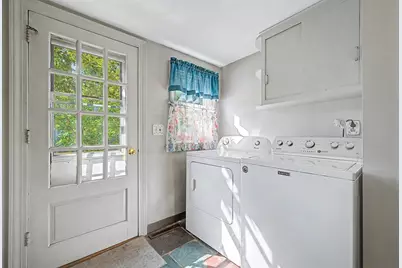 201 Stone St, Walpole, MA 02081 - Photo 4