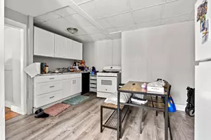 316 Rogers St, Lowell, MA 01852 - Photo 4