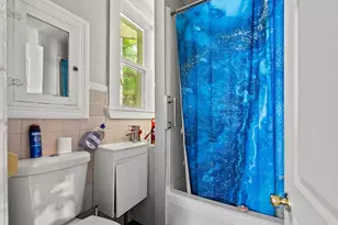 316 Rogers St, Lowell, MA 01852 - Photo 6