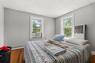 316 Rogers St, Lowell, MA 01852 - Photo 10