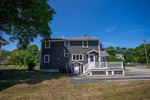 113 Mutton Ln, Weymouth, MA 02189 - Photo 4