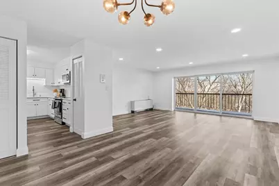3 Summit Drive #16, Reading, MA 01876 - Photo 6