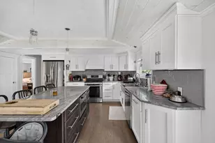 6 Ida Way, Freetown, MA 02702 - Photo 2