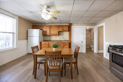 28 Richmond St, Blackstone, MA 01504 - Photo 8