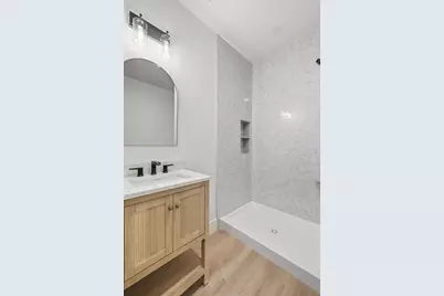4 Eastern Ave, Burlington, MA 01803 - Photo 36