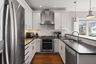 11 Howell Street #2, Boston, MA 02125 - Photo 2