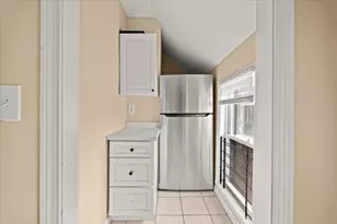 56 Parker St, Attleboro, MA 02703 - Photo 14