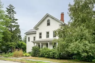 39 Green St, Watertown, MA 02472 - Photo 2