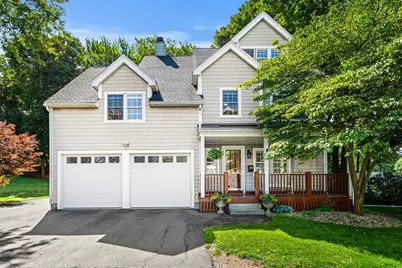 11 Woodbury Ct, Salem, MA 01970 - Photo 2