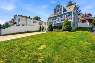 50 Floyd St, Winthrop, MA 02152 - Photo 34