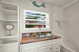 50 Floyd St, Winthrop, MA 02152 - Photo 22