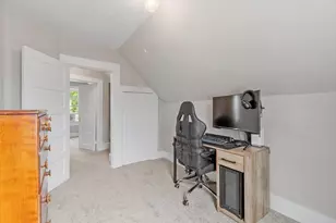 20 Carolyn St, Lowell, MA 01850 - Photo 14