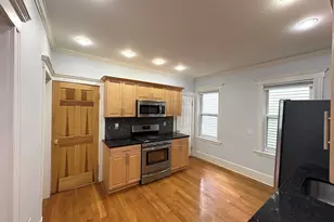 180 Boston St, Boston, MA 02125 - Photo 8