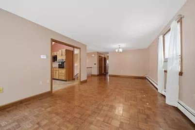 7 Hingston St, Peabody, MA 01960 - Photo 8