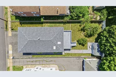7 Hingston St, Peabody, MA 01960 - Photo 40