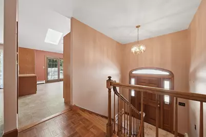 7 Hingston St, Peabody, MA 01960 - Photo 12