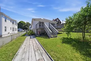 7 Hingston St, Peabody, MA 01960 - Photo 34