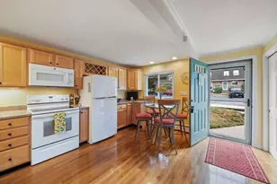 21 Walcott Valley Dr, Hopkinton, MA 01748 - Photo 6