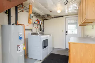 4 Crestwood Dr, Northborough, MA 01532 - Photo 18